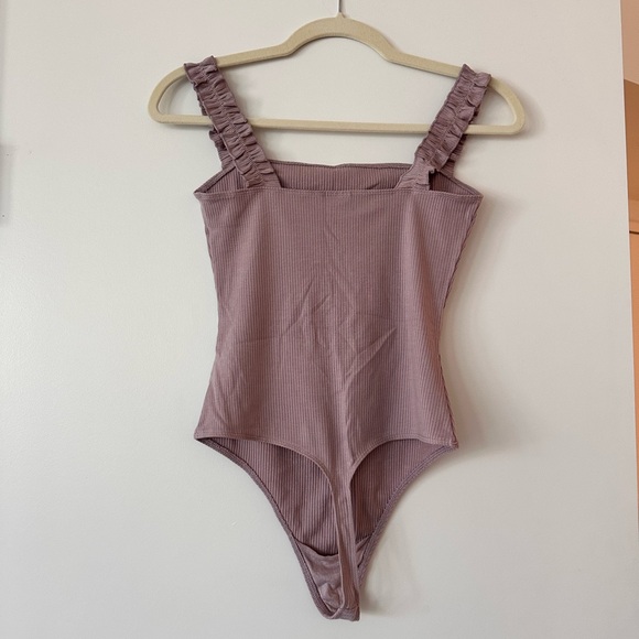 Aritzia Sunday Best Tank Bodysuit - Picture 3 of 3